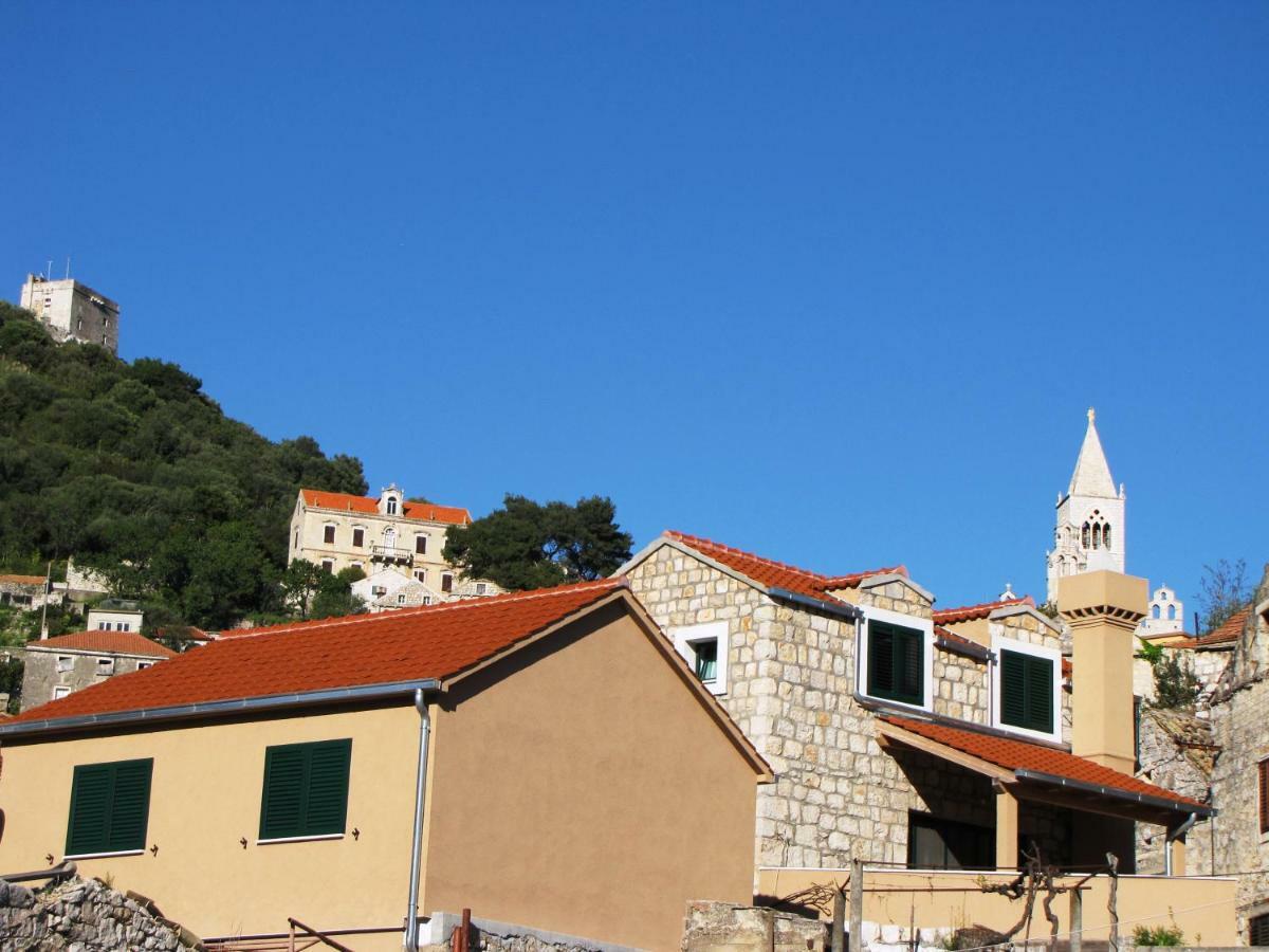 Apartments Luza Lastovo Buitenkant foto